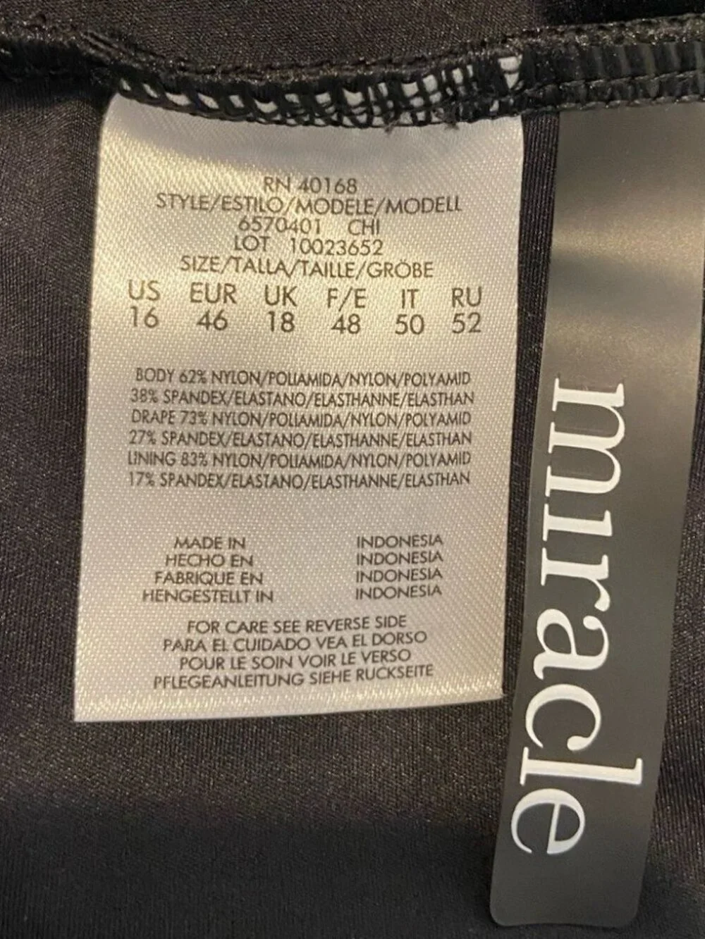 NWOT Miraclesuit Bathing Suit Swim Chi One Piece Black Size 16 New